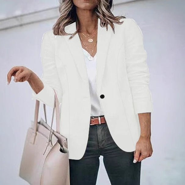 Women's elegant blazer jacket with a tailored cut and discreet pockets NOVAE