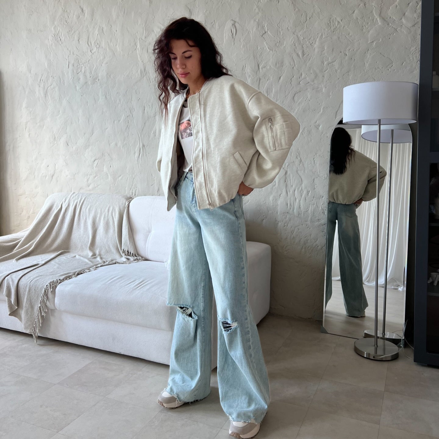 Selected Variant Image