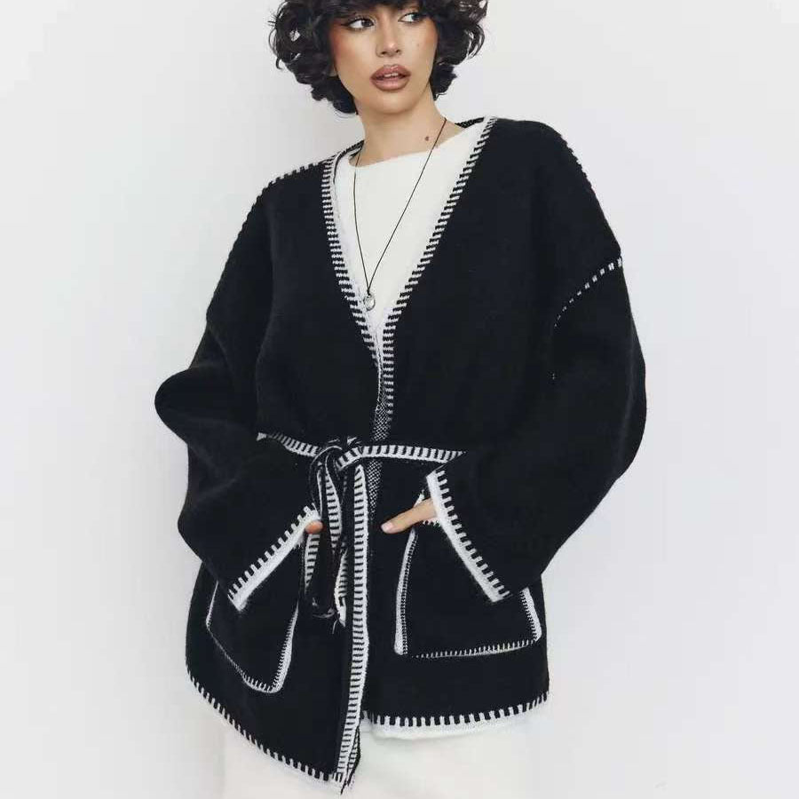 Women's cardigan with a wide cut and decorative belt NOVAE