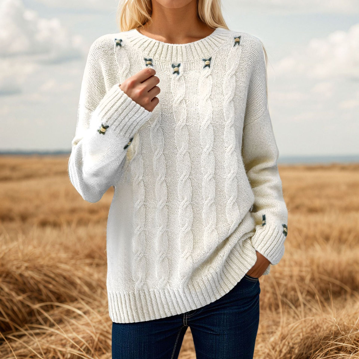 Women's knit sweater with a relaxed fit and exquisite details NOVAE