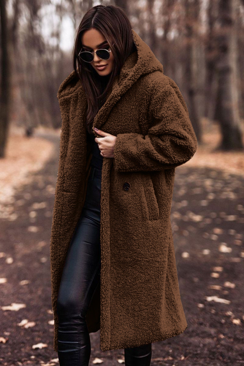 Women's teddy coat with a generous cut and practical pockets NOVAE