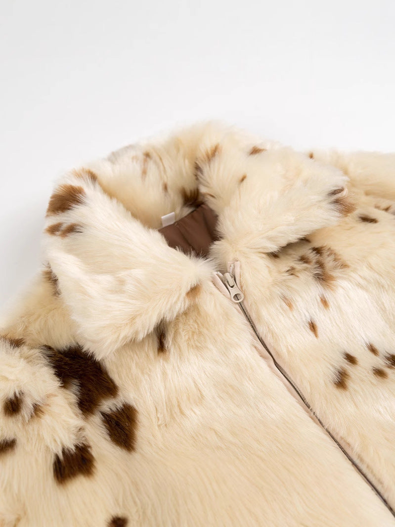 Women's fashionable short jacket made of faux fur with a unique animal motif NOVAE