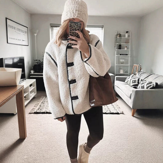 Women's cozy fleece jacket with practical pockets and high collar NOVAE