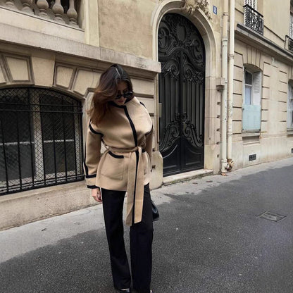 Women's fashionable oversized coat with belt and graphic contrasts NOVAE