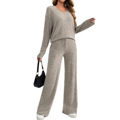 Women's comfortable lounge set with V-neck and wide cut NOVAE