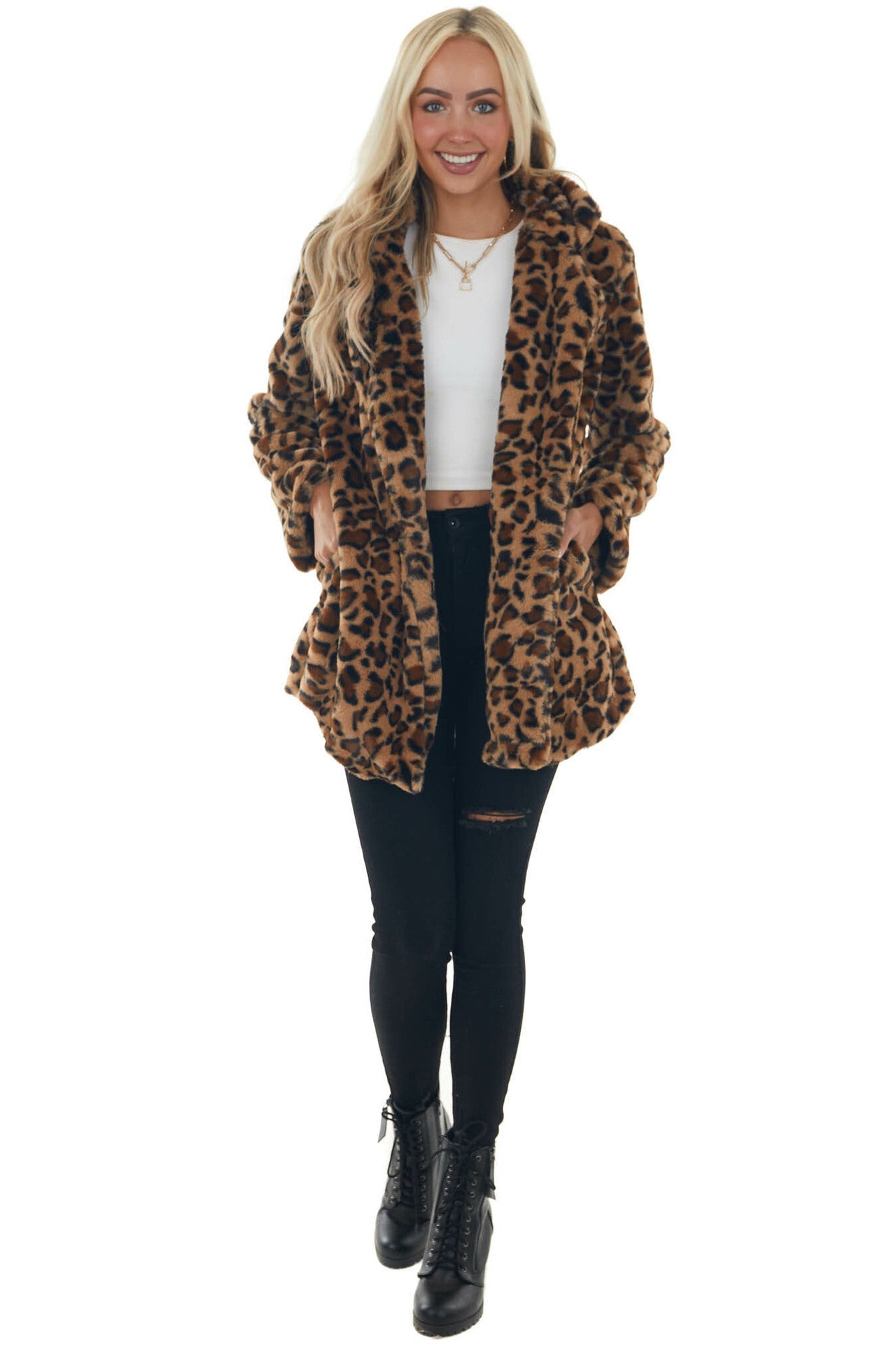 Women's fashionable cuddly jacket in leopard print NOVAE