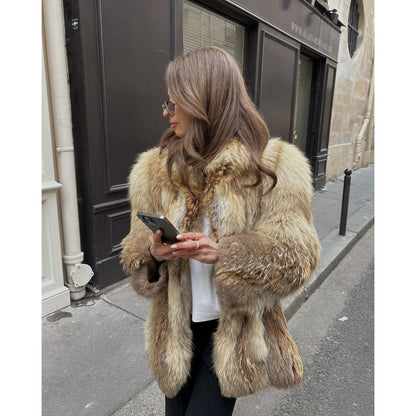 Women's faux fur jacket with luxurious details NOVAE