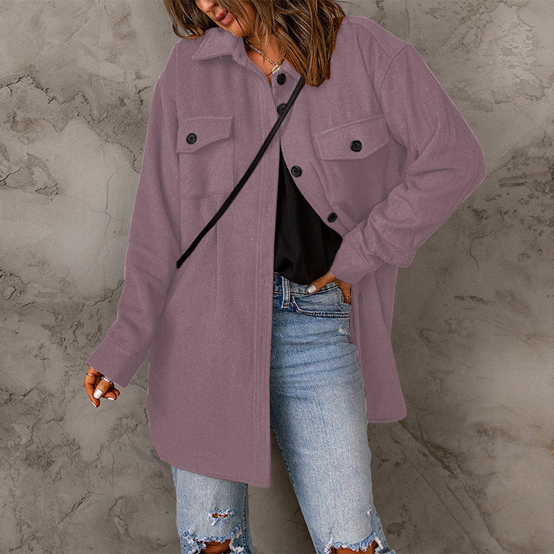 Women's versatile oversized shirt jacket with patch pockets and button closure NOVAE