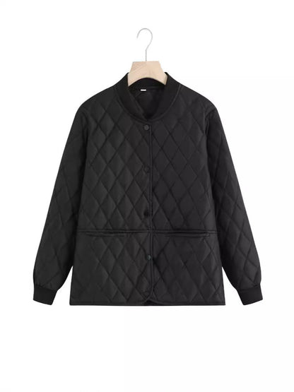 Women's quilted transitional jacket with practical pockets and a modern cut NOVAE