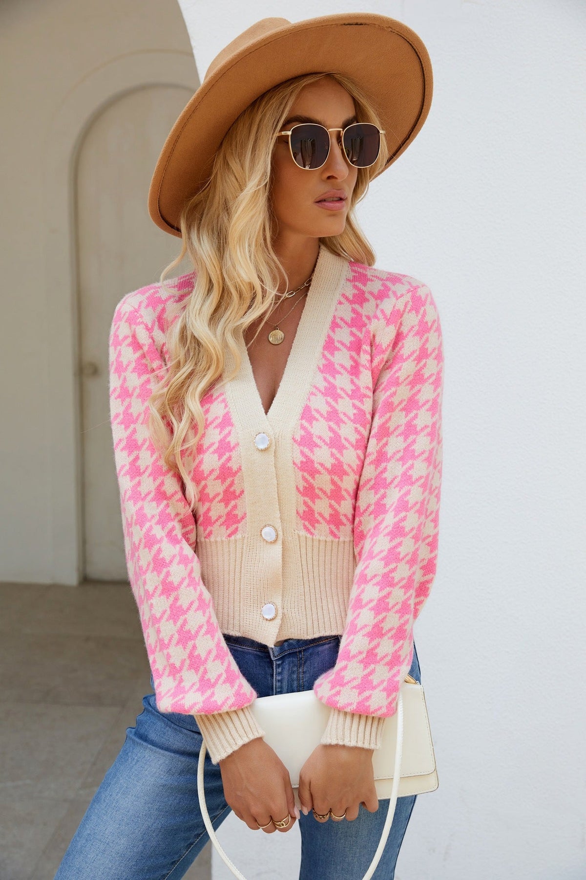 Women's fashionable cardigan with checkerboard pattern and button details NOVAE