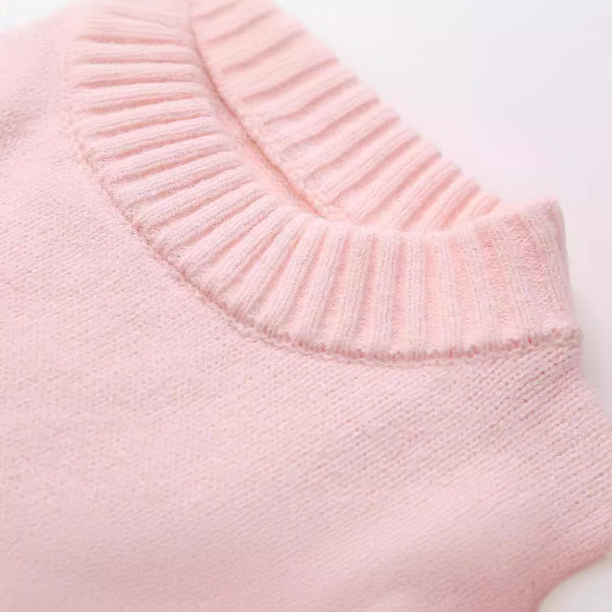 Women's casual sweater with dropped shoulders NOVAE