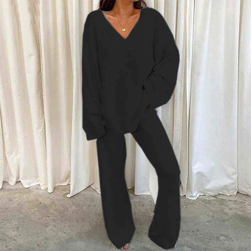 Women's Comfortable Fleece Loungewear Set with V-Neck NOVAE