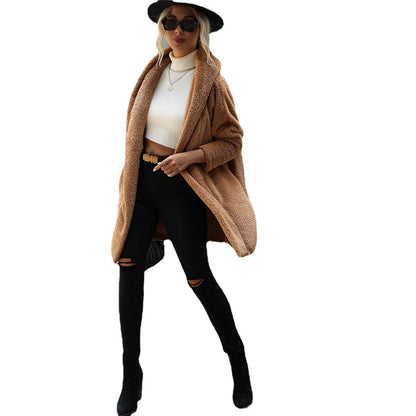 Women's Cozy Oversized Coat in Soft Plush with Large Collar NOVAE