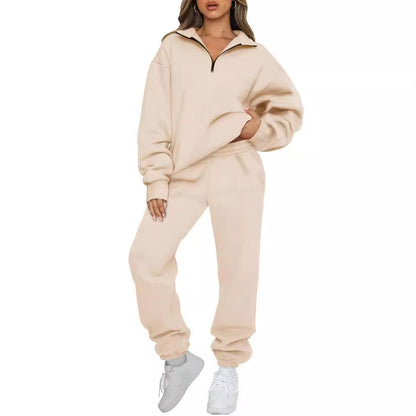 Women's casual hoodie tracksuit with zip and waistband-free trousers NOVAE