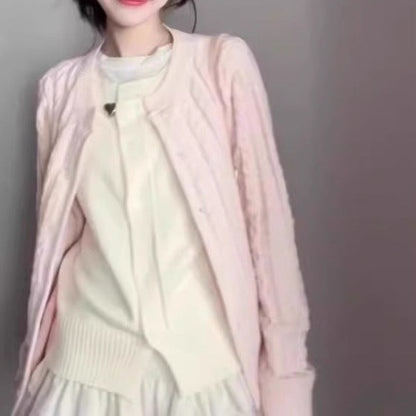 Women's elegant bomber jacket with structured design and fine details NOVAE