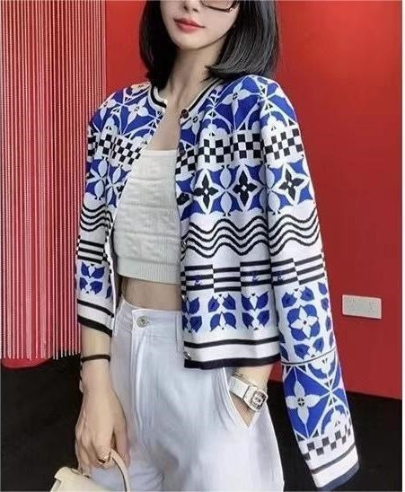 Women's fashionable short jacket NOVAE