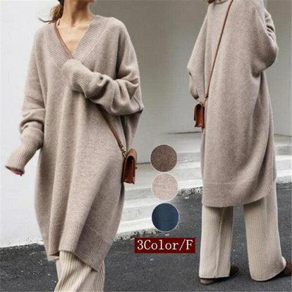 Women's cozy knit dress with V-neck and long sleeves NOVAE
