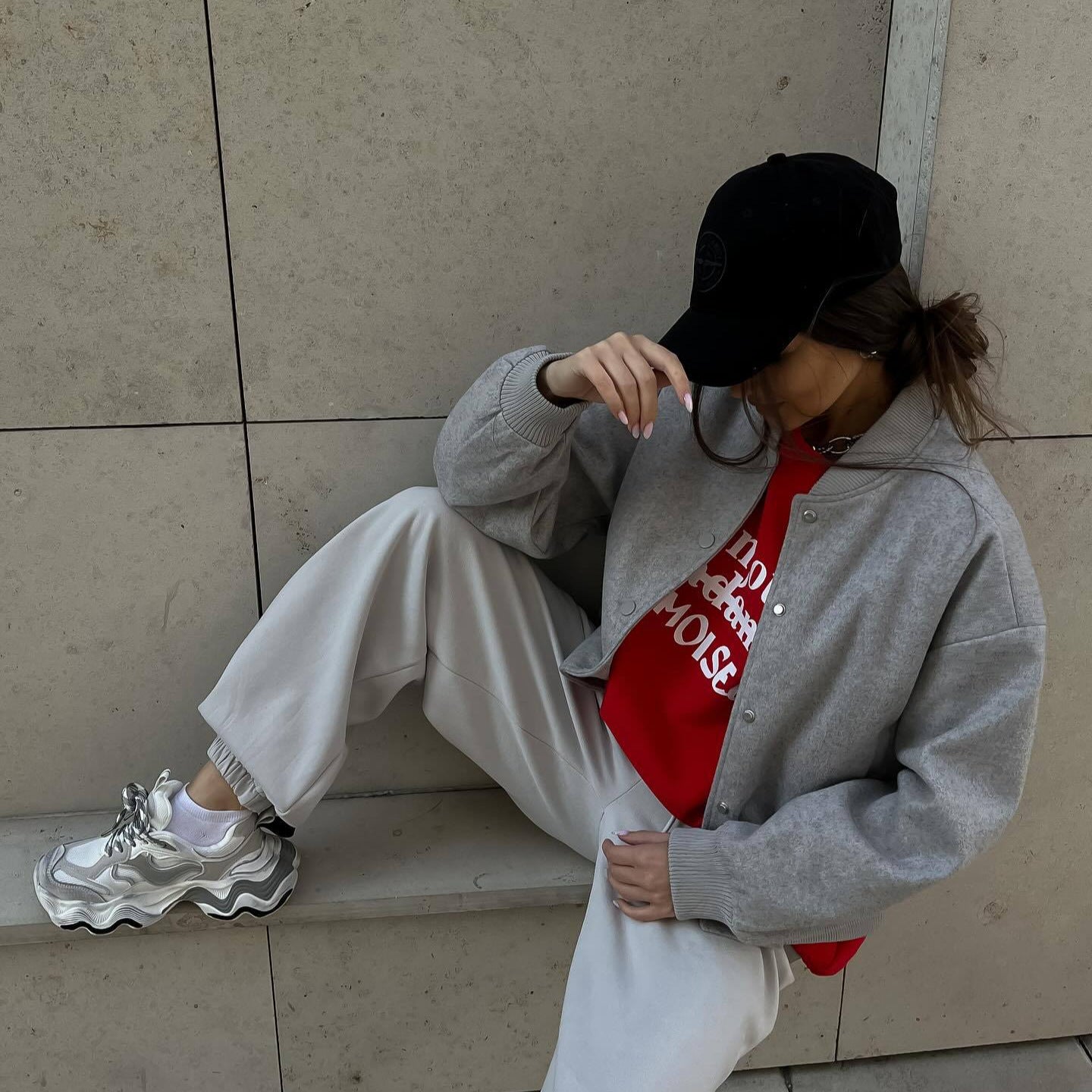 Women's casual varsity jacket with a comfortable fit and functional details NOVAE