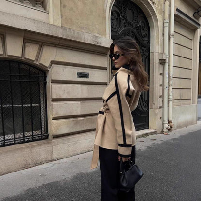 Women's fashionable oversized coat with belt and graphic contrasts NOVAE