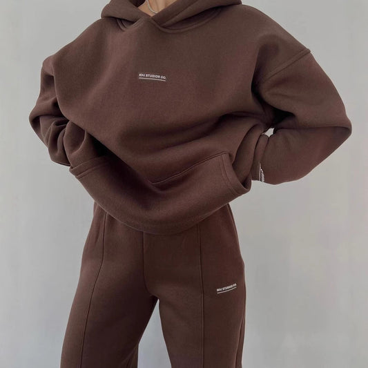 Women's Comfortable Oversized Hoodie with Kangaroo Pocket and Modern NOVAE Logo