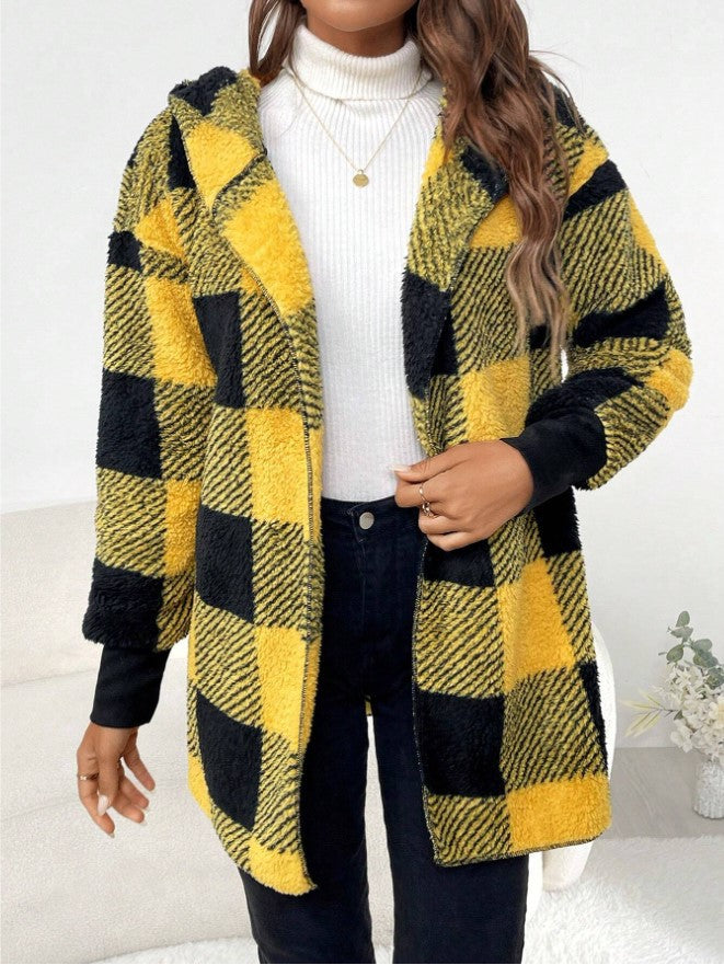 Women's cozy plaid jacket with soft material and relaxed fit NOVAE