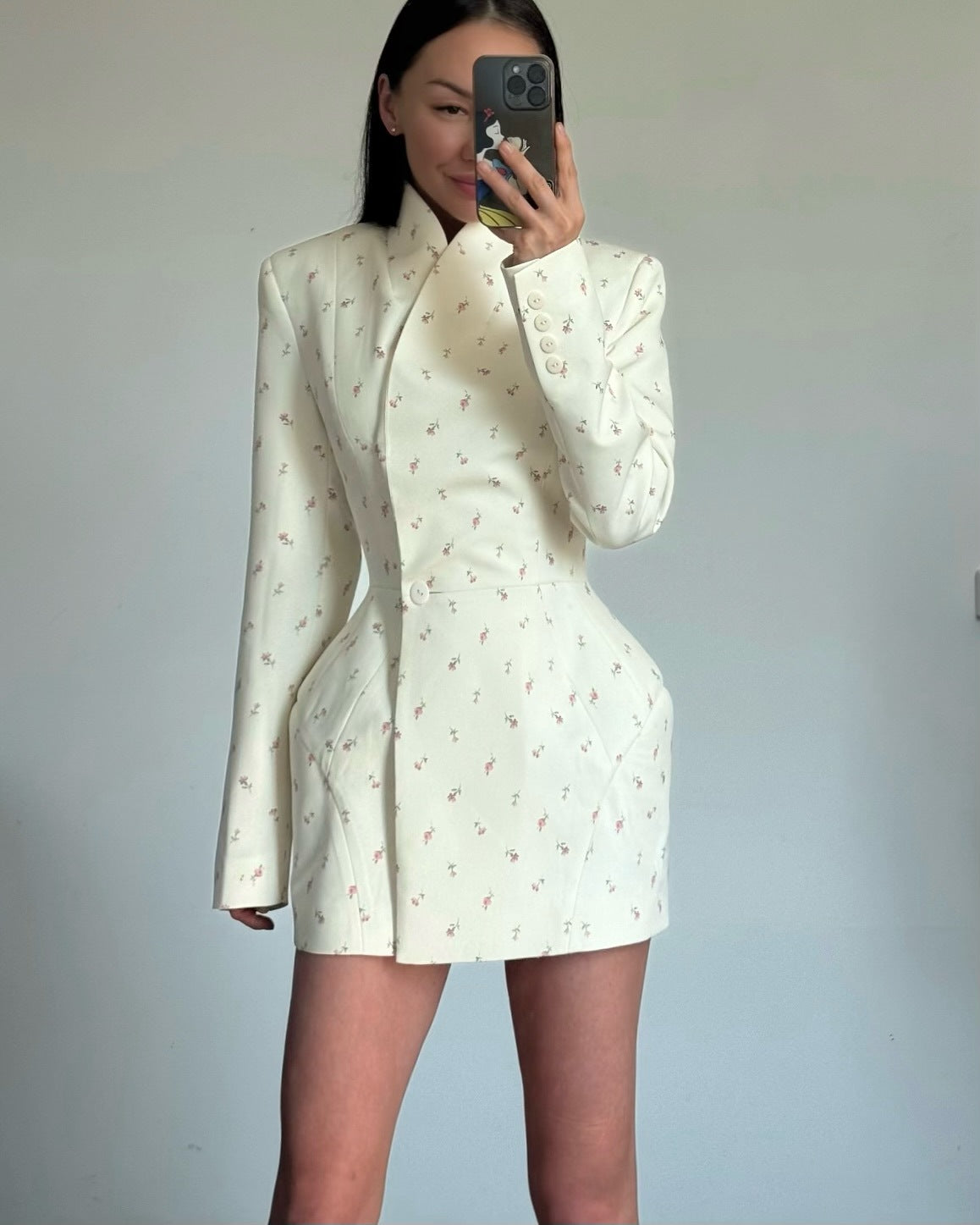 Selected Variant Image