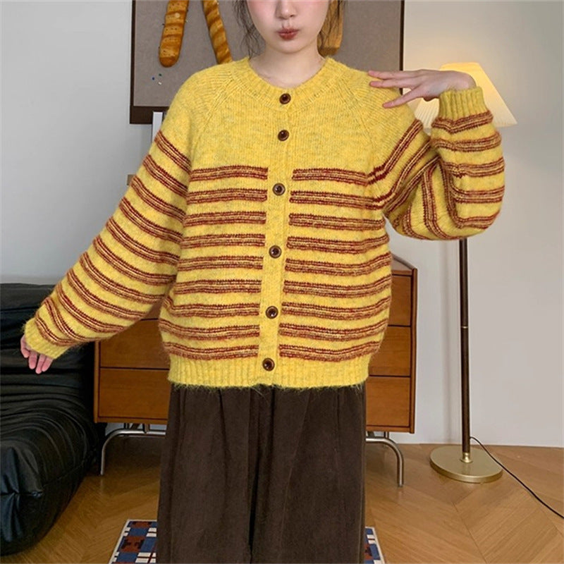 Women's chunky knit cardigan with modern stripes and button details NOVAE