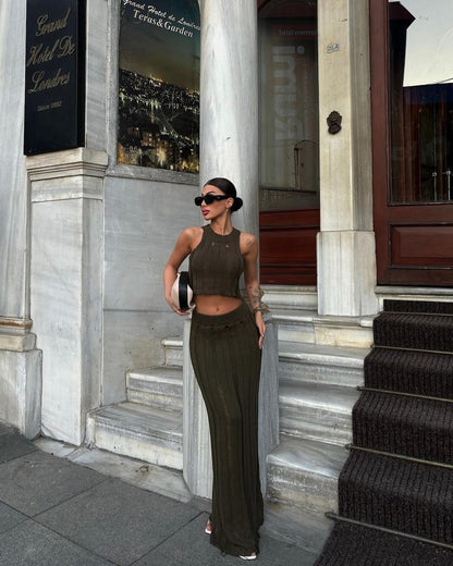 Women's two-piece outfit with elegant knit pattern NOVAE