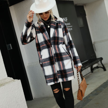 Women's checked fleece jacket with fashionable cut and practical pockets NOVAE