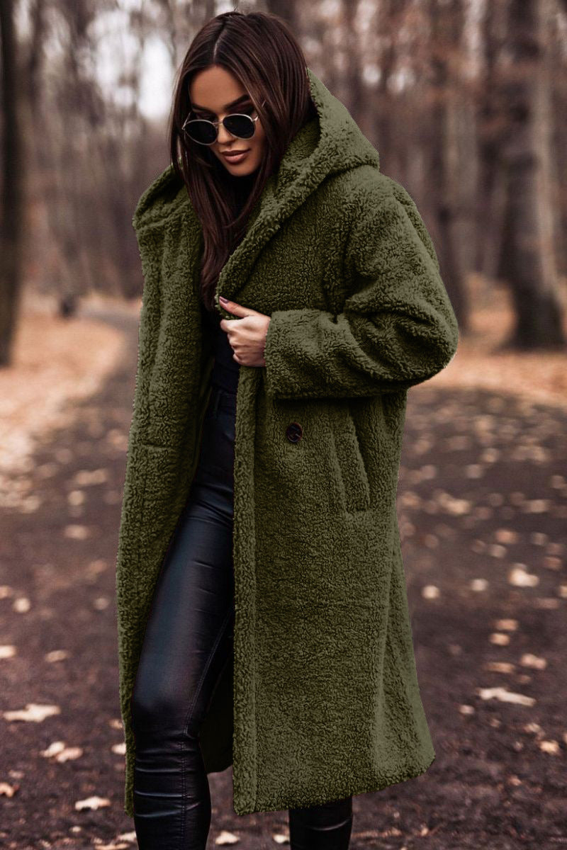 Women's teddy coat with a generous cut and practical pockets NOVAE