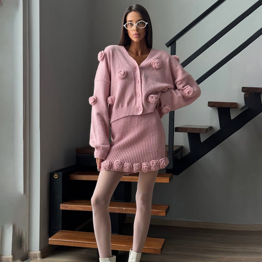 Women's cardigan with floral design and matching skirt NOVAE