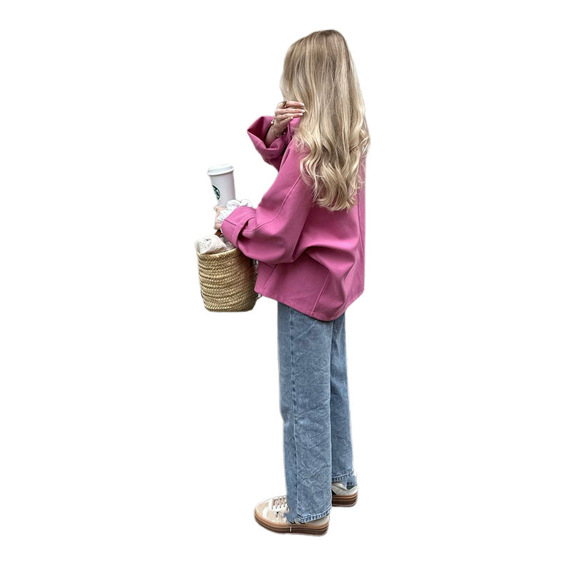 Women's casual oversized jacket with practical buttons and a wide cut NOVAE