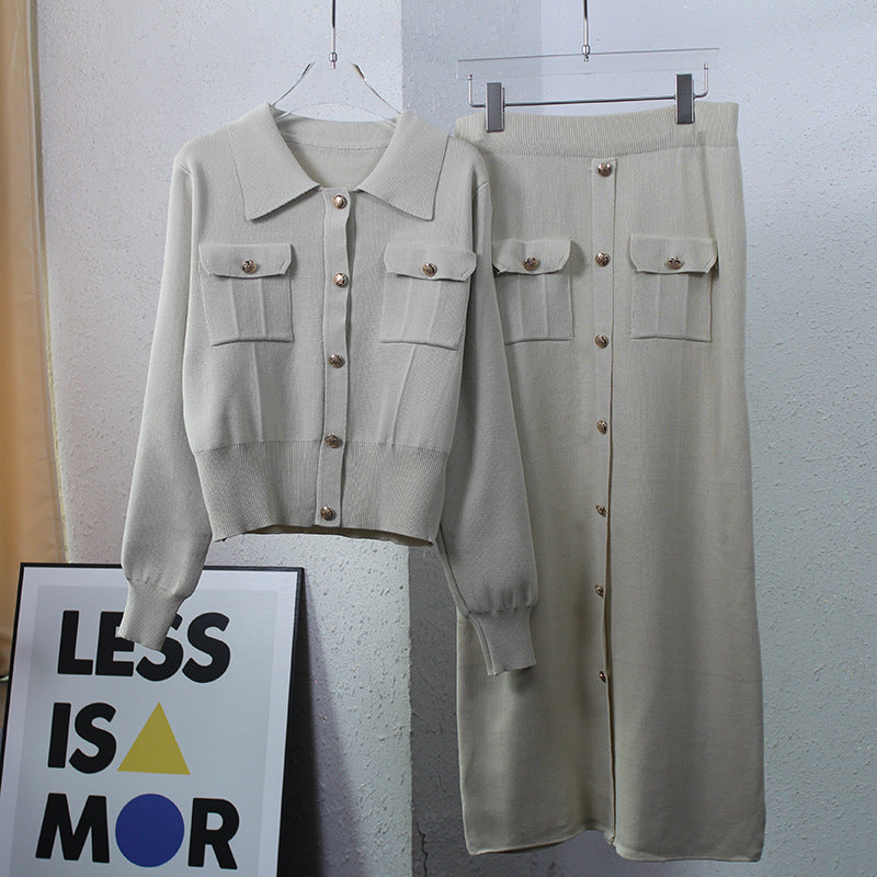 Women's structured knit ensemble with decorative pockets and button placket NOVAE