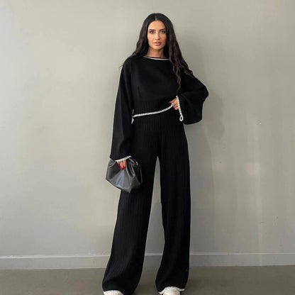 Women's cropped sweater and wide-leg trousers set with modern ribbed texture NOVAE