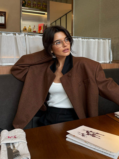 Women's fashionable short jacket with structured cut and high collar NOVAE