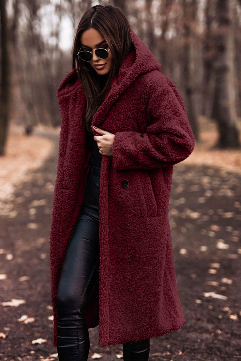 Women's teddy coat with a generous cut and practical pockets NOVAE
