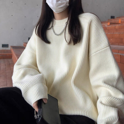 Women's oversized knit sweater with fine ribbing and a relaxed fit NOVAE