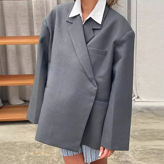 Women's oversized blazer jacket with sophisticated cut NOVAE