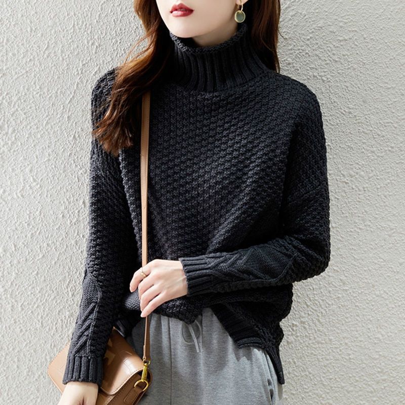 Women's chunky knit sweater with high collar and textured design NOVAE