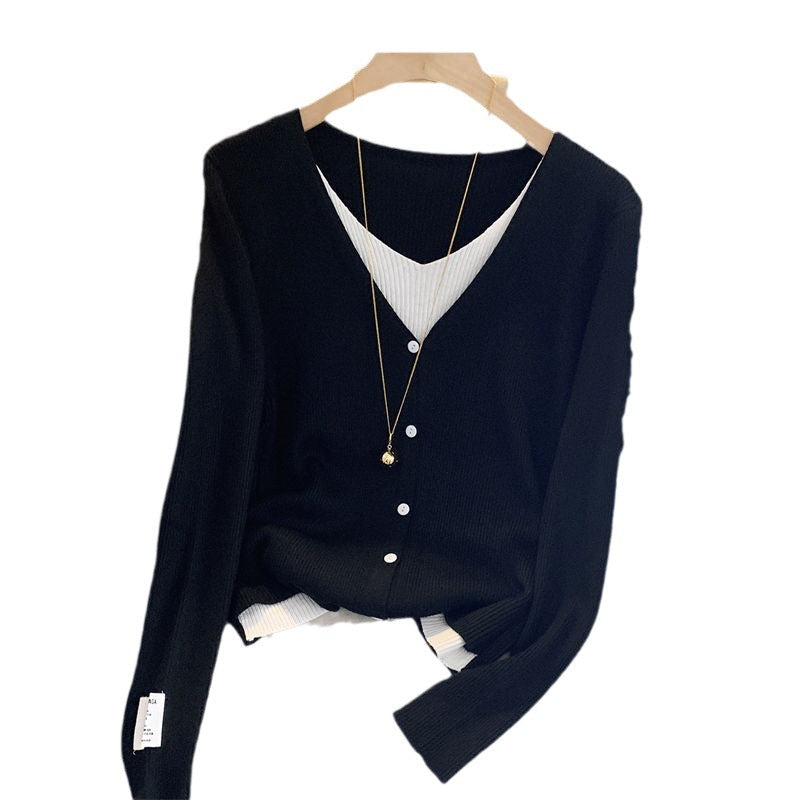 Women's casual cardigan with fine ribbing and deep V-neck NOVAE