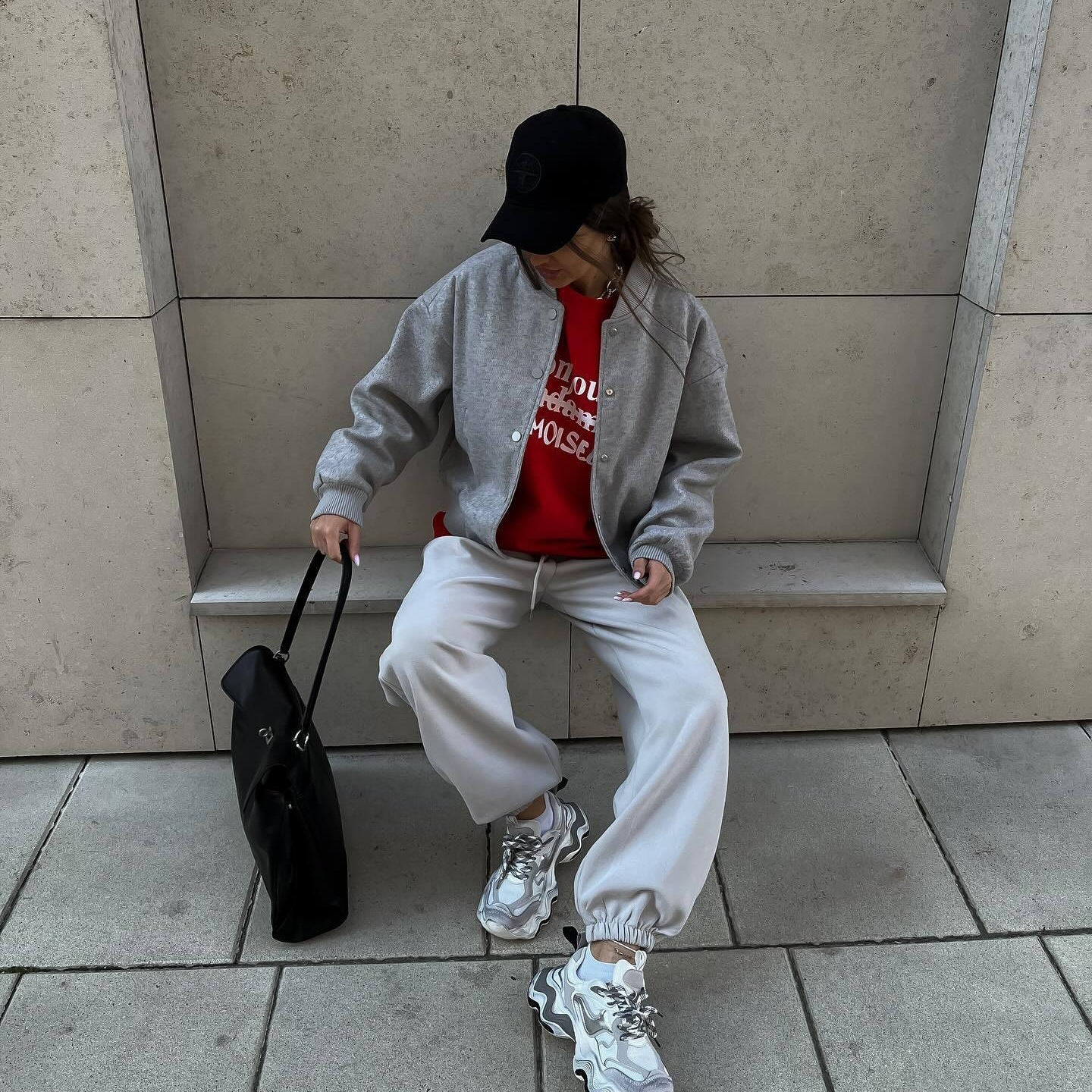 Women's casual varsity jacket with a comfortable fit and functional details NOVAE