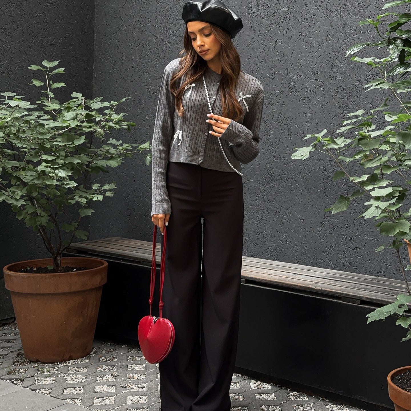 Women's cropped cardigan with elegant ruffles and fashionable details NOVAE