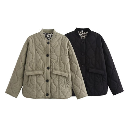 Women's quilted transitional jacket with practical pockets and fashionable stand-up collar NOVAE