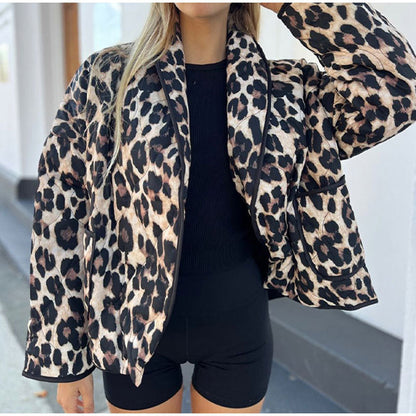 Women's fashionable leopard print jacket with elegant piping details NOVAE