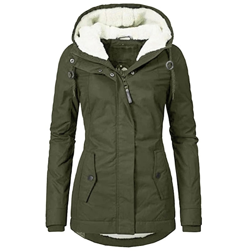 NOVAE Hot Autumn Jacket: Wind and Water Resistant Weather Protection for Women